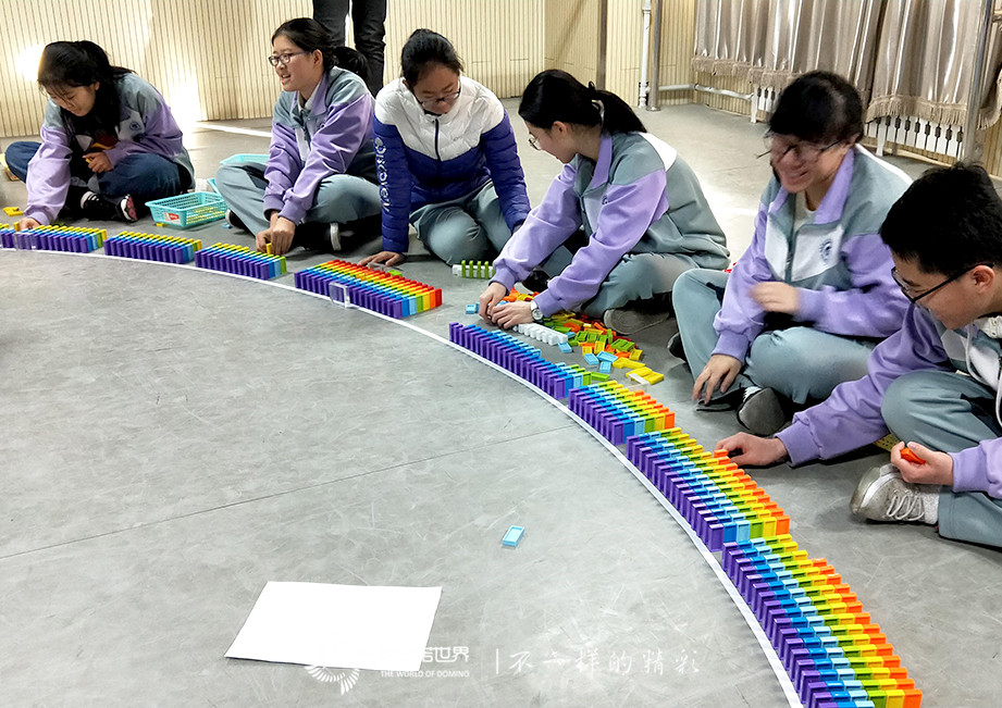 20屆一班，碼骨牌迎新年